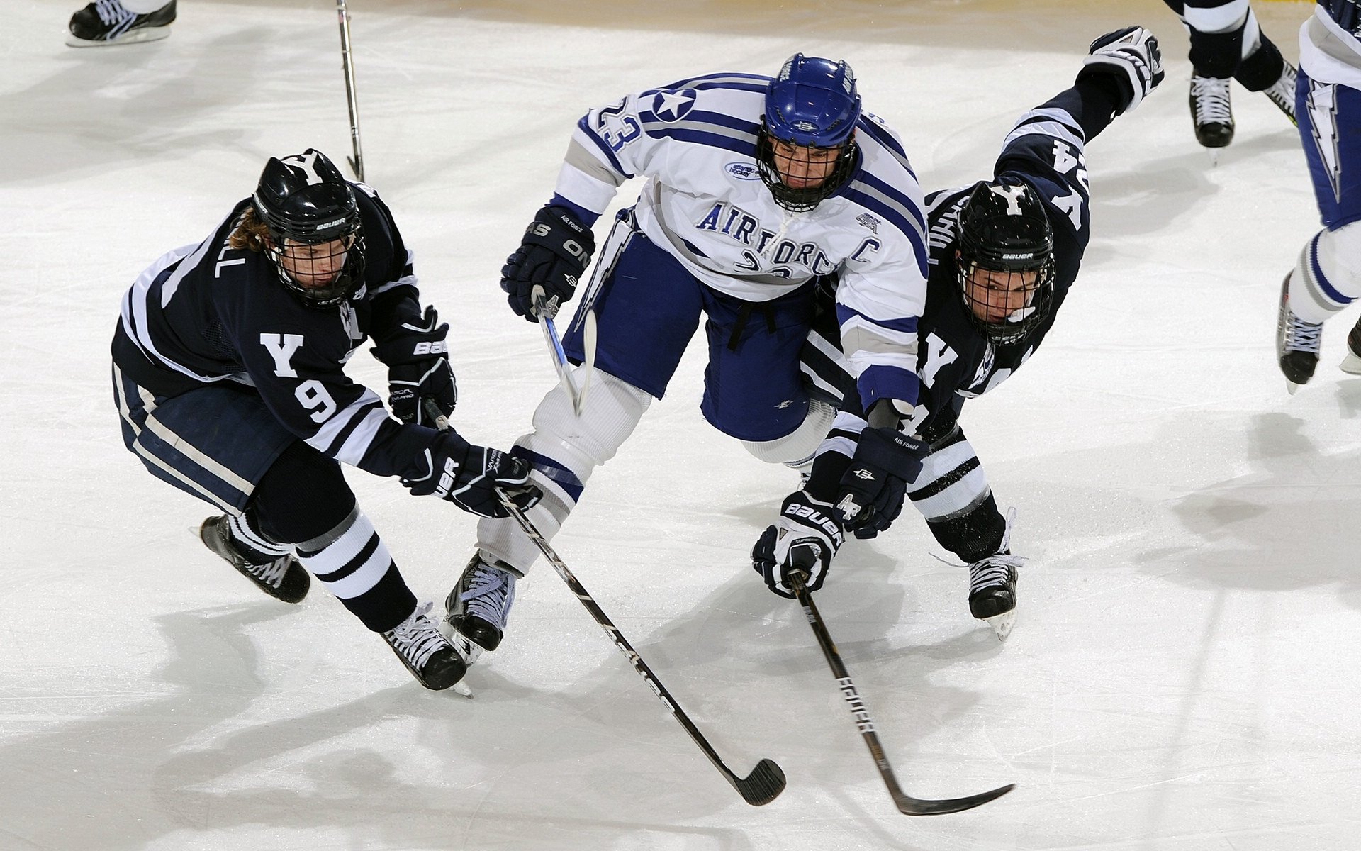 电竞电竞赛事策划全流程管理及跨部门协作实践探索，电竞赛事参与方有哪些人员