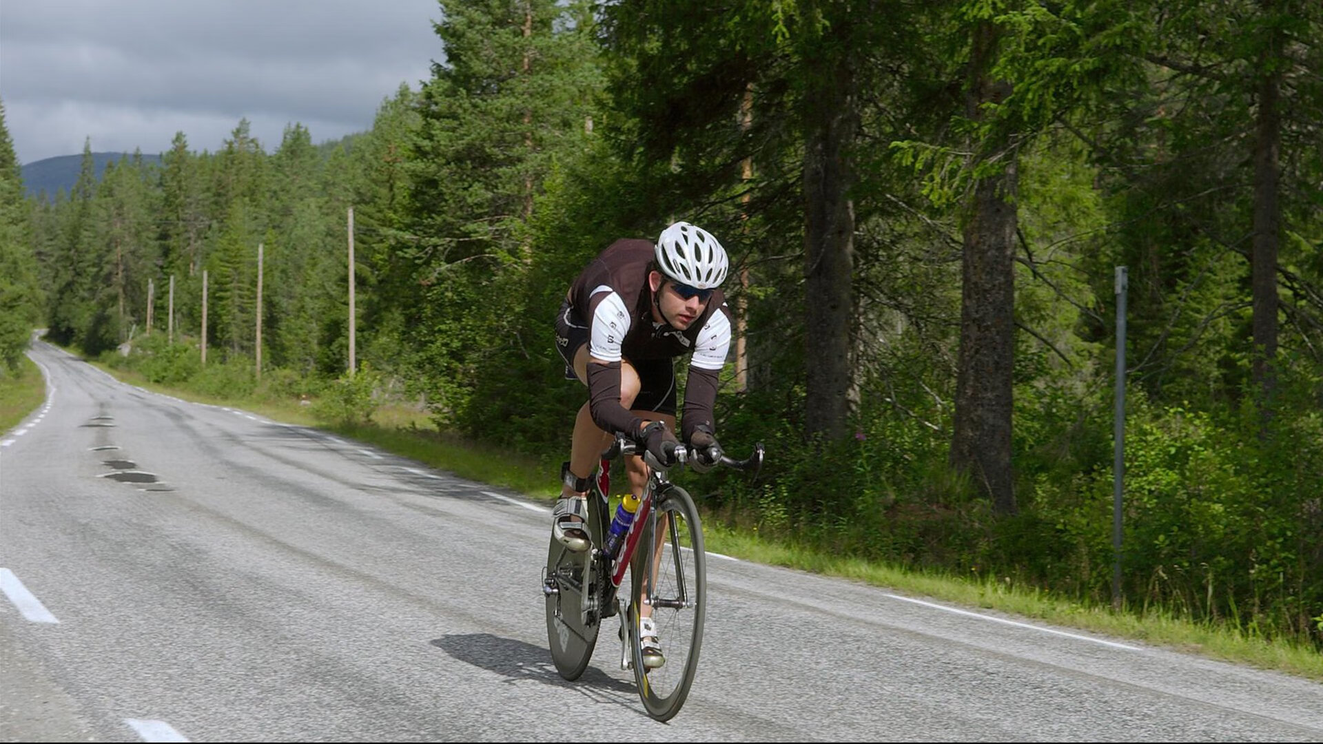 AIYOUXI-决赛中关键技术动作解读，技能决赛